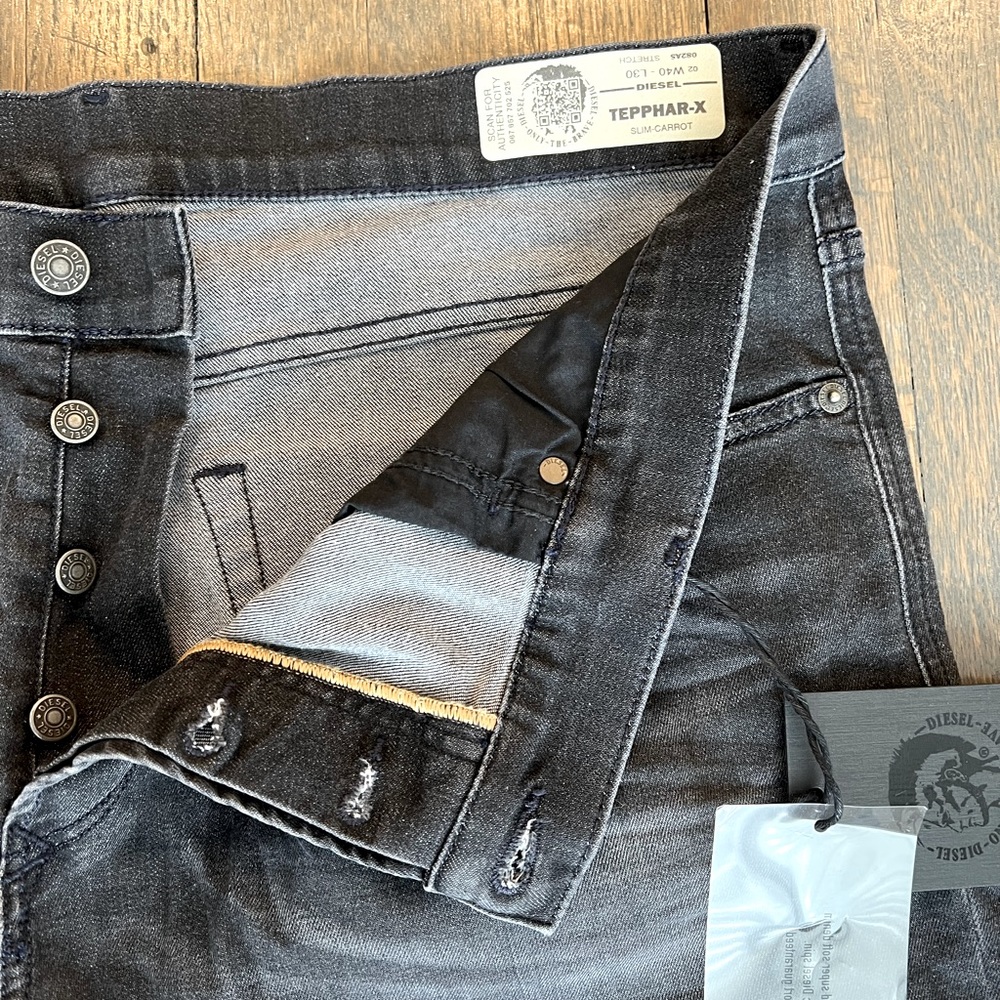 Mens Diesel jeans brand new w tags  Size W40xL30 charcoal/blackish/grey